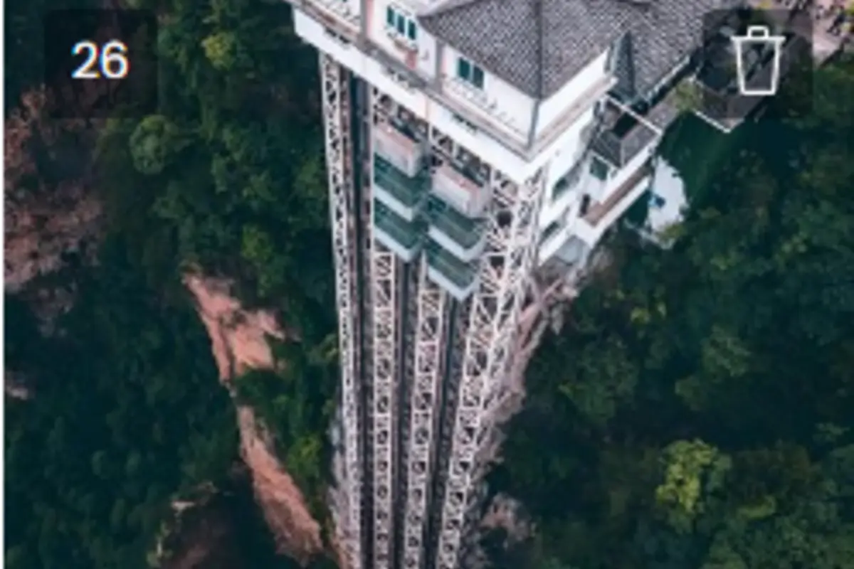 Bailong Elevator in Zhangjiajie National Forest Park